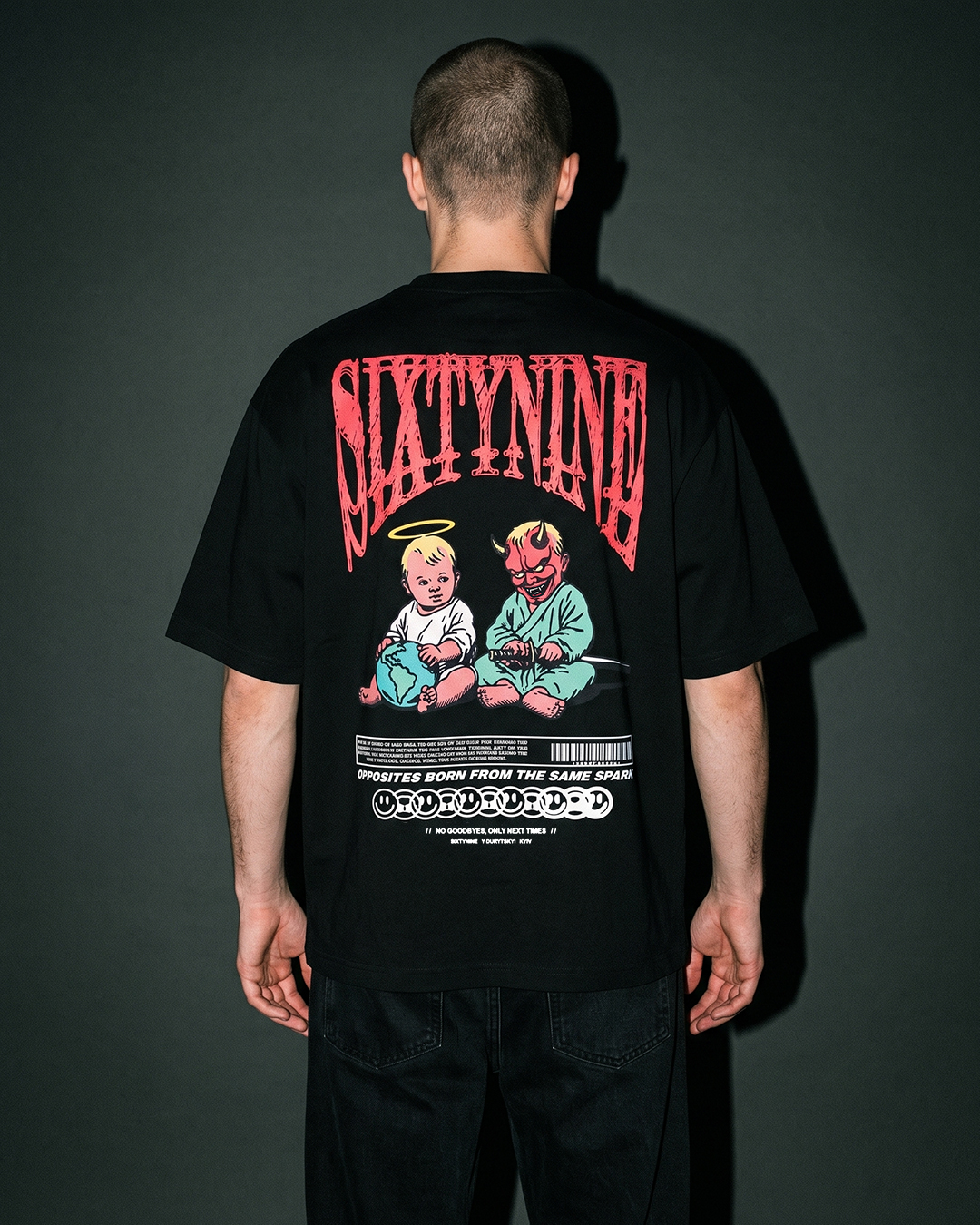 chorna-oversize-futbolka-the-twins-back-kent