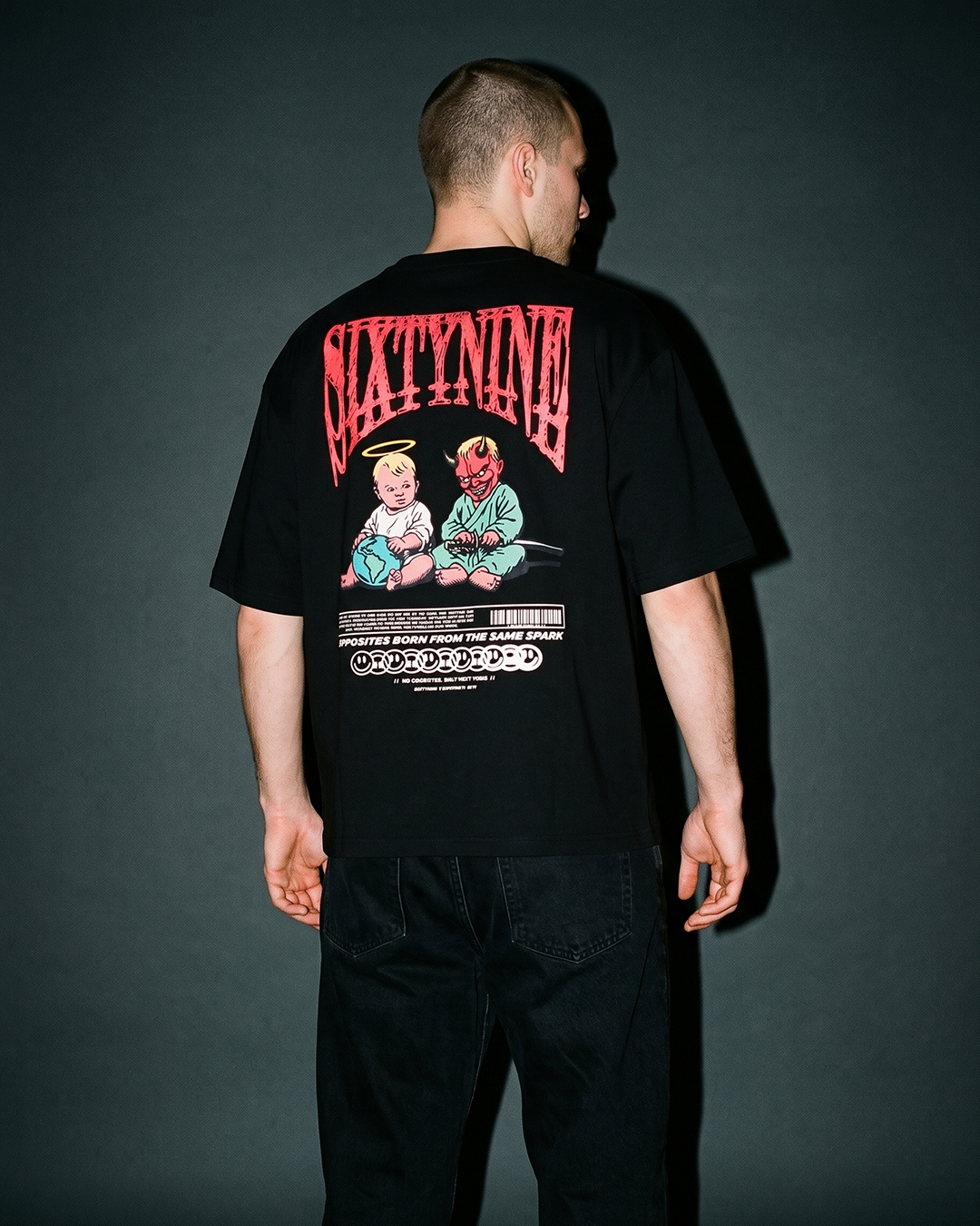 chorna-oversize-futbolka-the-twins-back-kent3